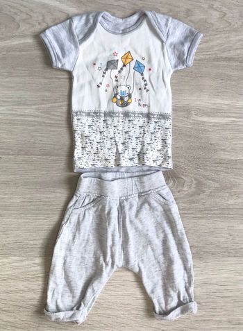 Haut+jogging gris 3 mois