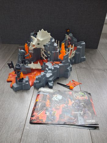 Playmobil 70926 gardien de la mine de lave 