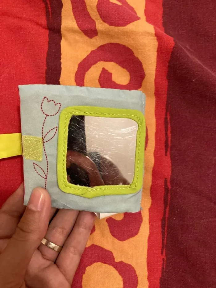 Petit livre Sophie la girafe - photo numéro 2