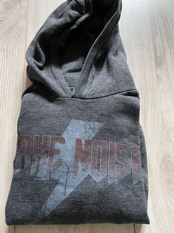 Pull à capuche 8 ans