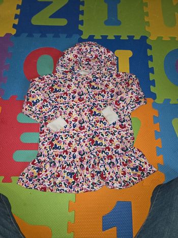 Robe pull a capuches chaude 3 ans
