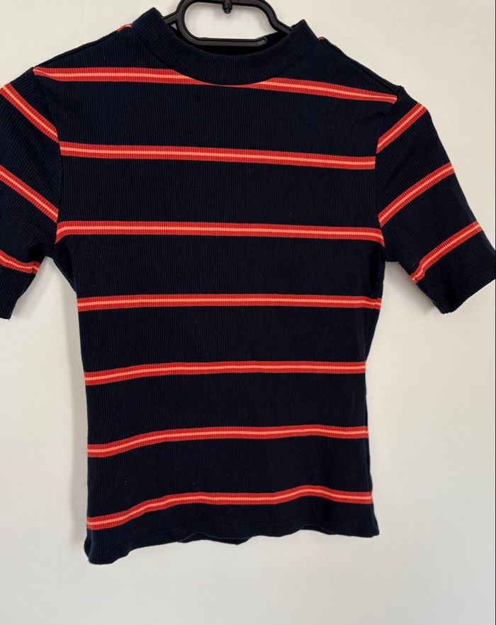 T-shirt S.Oliver taille 14ans en parfait état - photo numéro 4