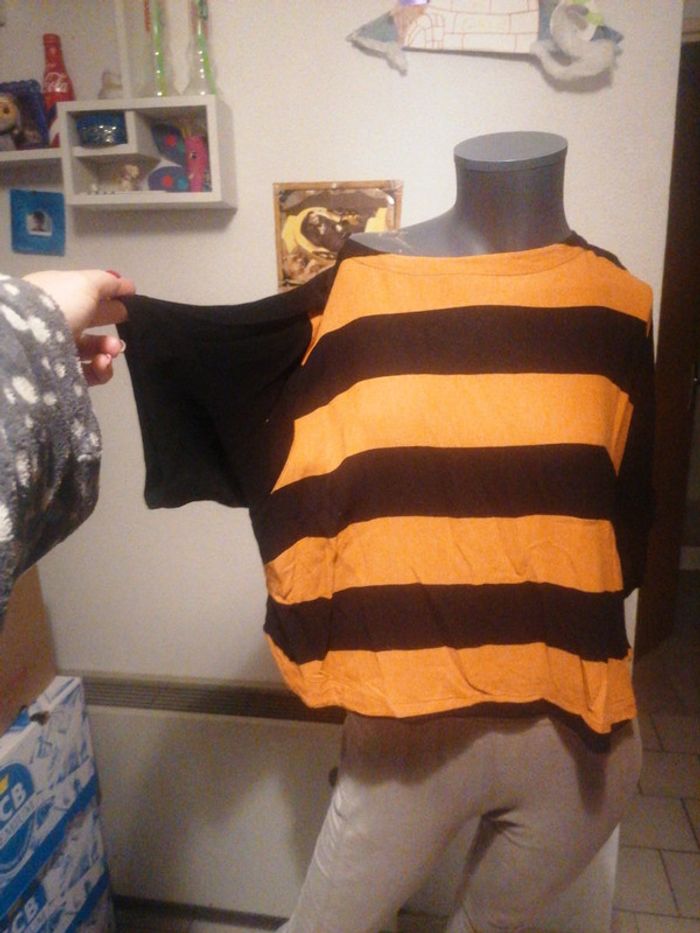 T-shirt taille 38 - photo numéro 2