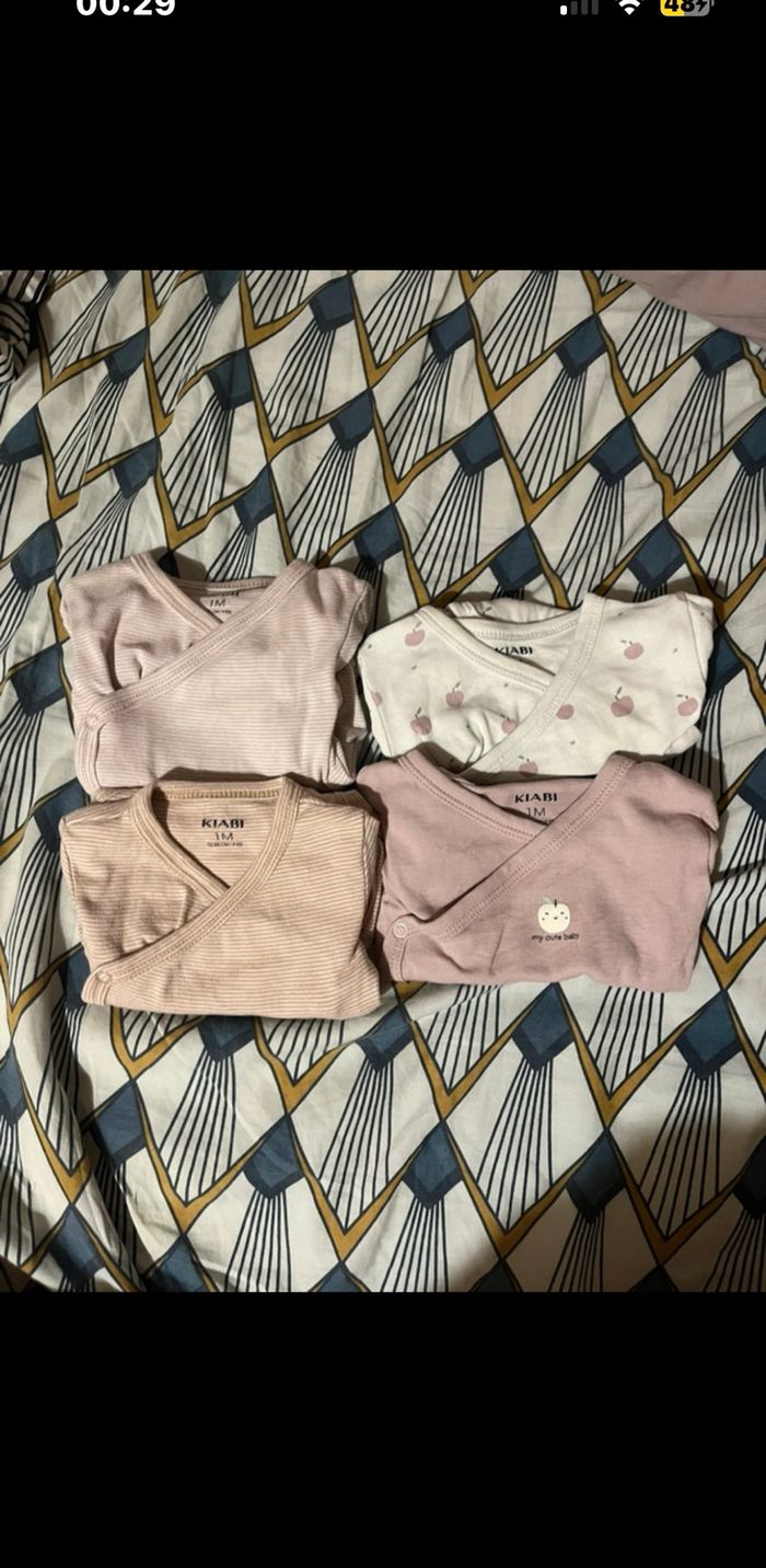 Lot  fille taille 1 mois - photo numéro 3