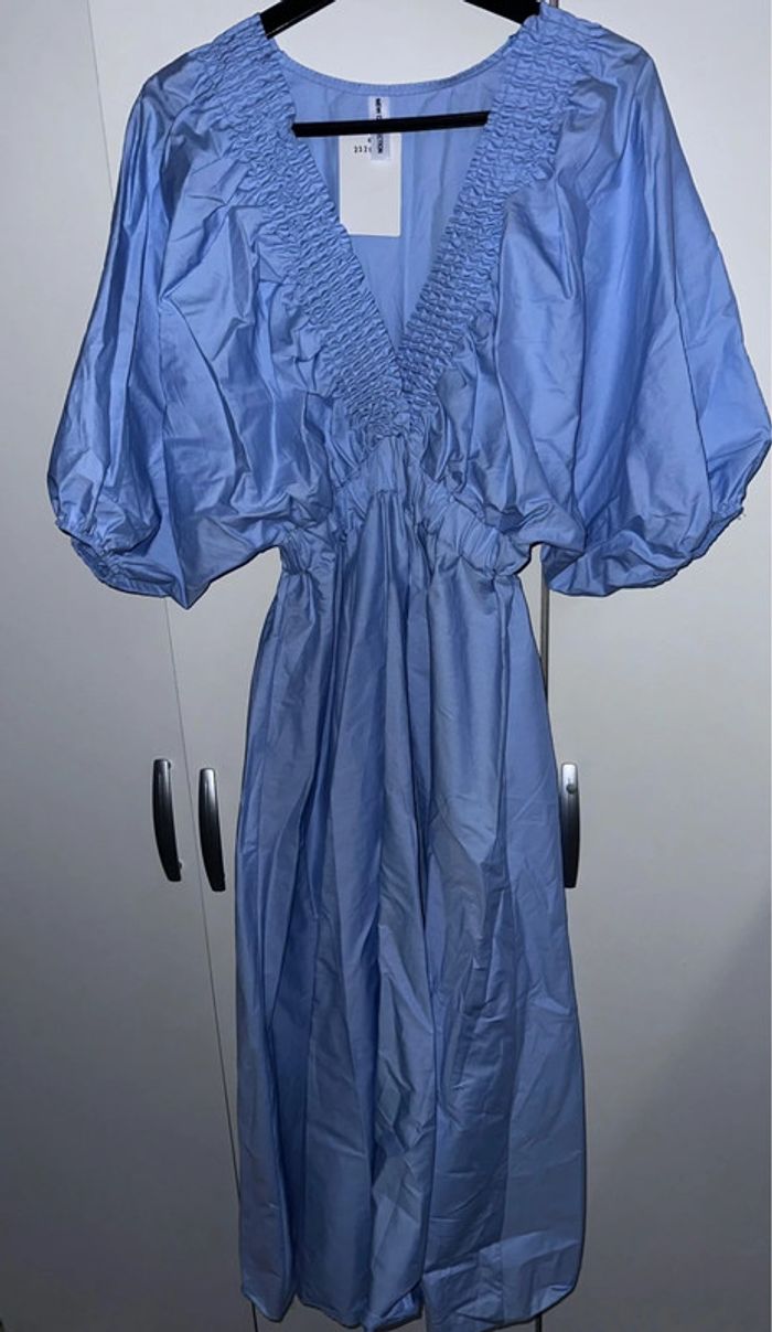 Robe longue bleu - photo numéro 2