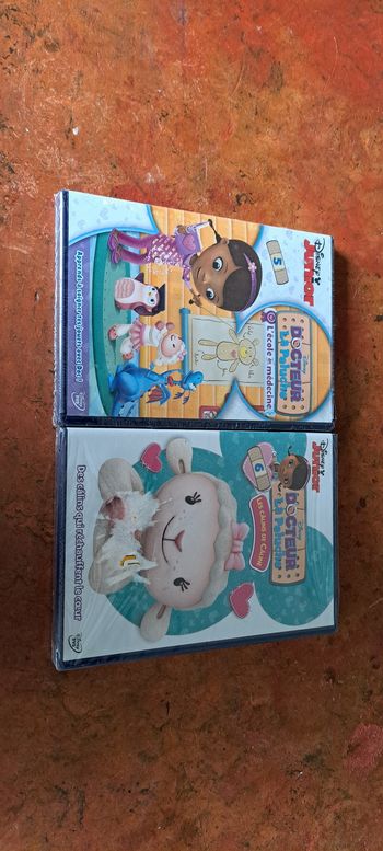 Dvd neuf docteur la peluche 5 et 6