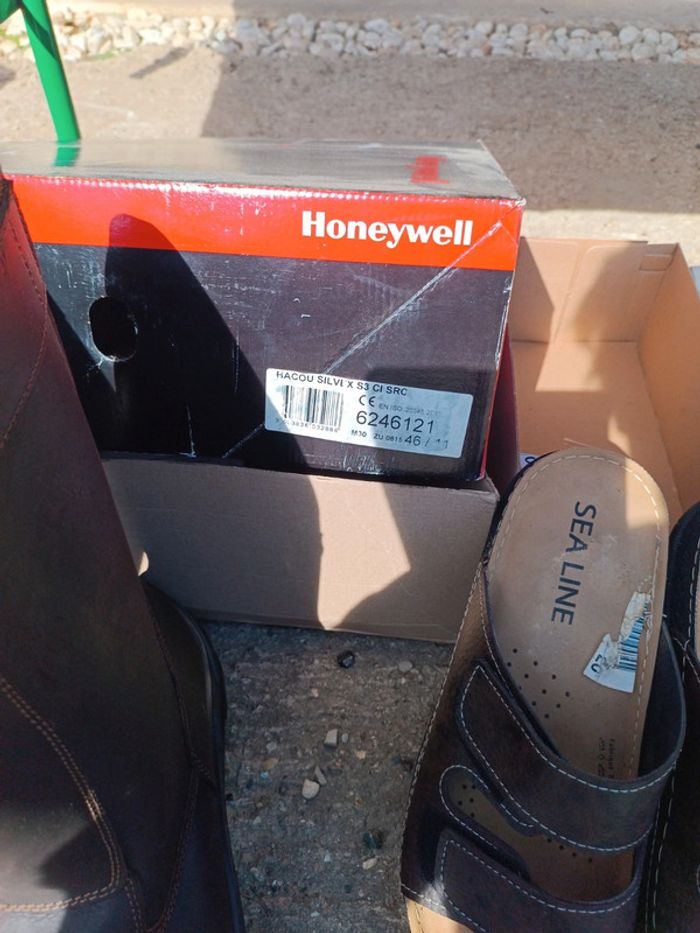 Bottes sécurité fourrées Honeywell 46 - photo numéro 5