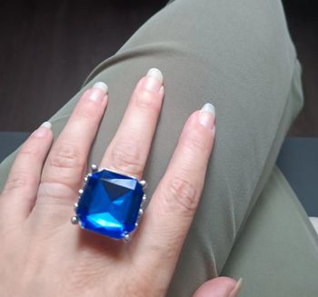 Bague réglable gros saphir bleu