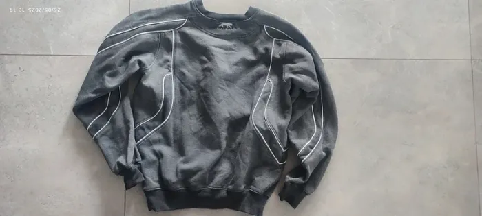 Sweat Airness gris 12 ans garçon – très bon état - photo numéro 2