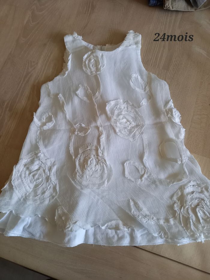 Lot de robes 24mois - photo numéro 3