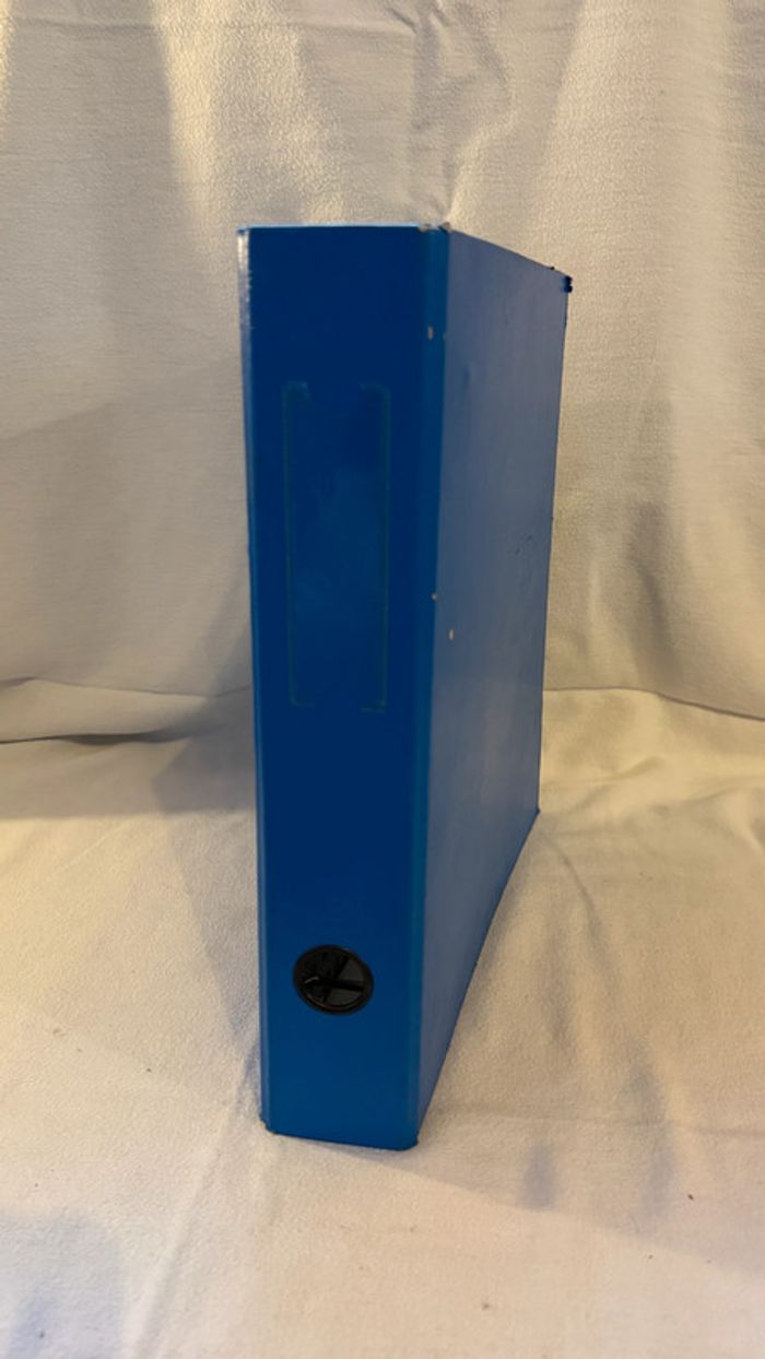 Classeur Bleu A4 - photo numéro 2