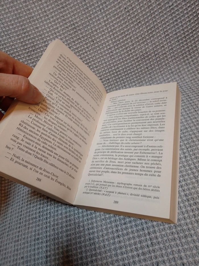 Anges et Démons - Dan Brown - Ed. Pocket - photo numéro 4