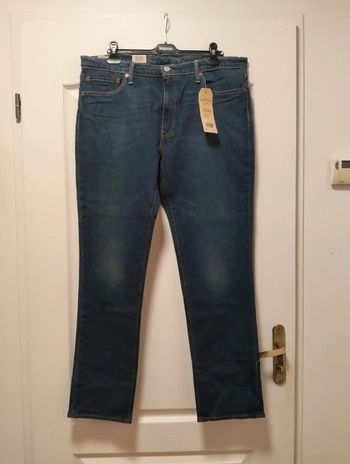 Neuf et etiqueté jean slim bleu 511 Levi's W38 L32