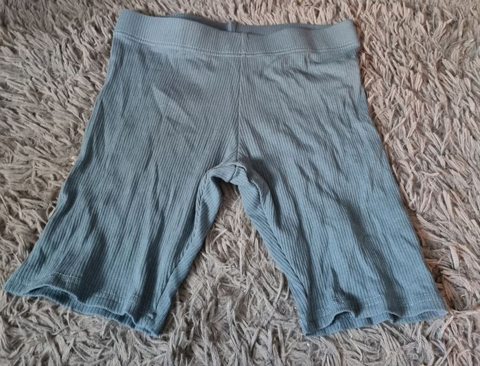Lot 2 shorts taille M - photo numéro 7