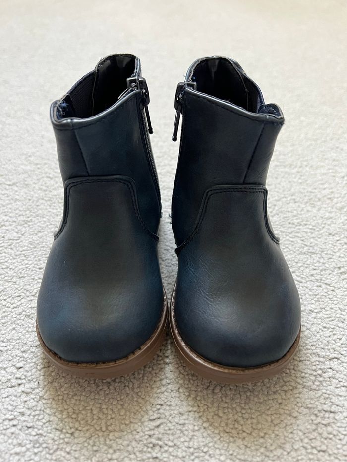 Jolies bottines bleues détail papillon bébé fille pointure 19