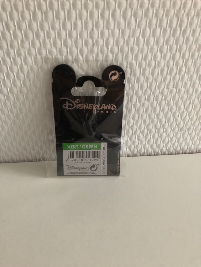 Pins Mickey Steamboat Willy - photo numéro 2