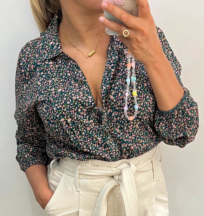 💐Chemise imprimée petites fleurs Taille 38/40