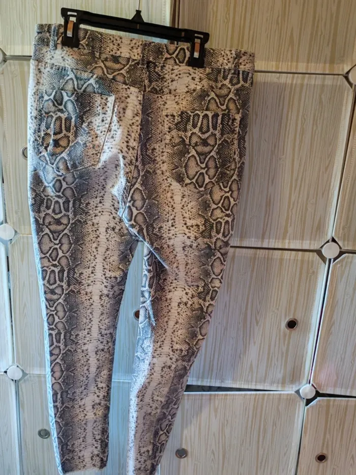 Pantalon femme - photo numéro 2