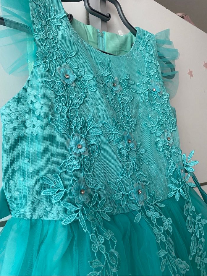 Robe de fête - photo numéro 4