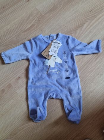 Pyjama neuf