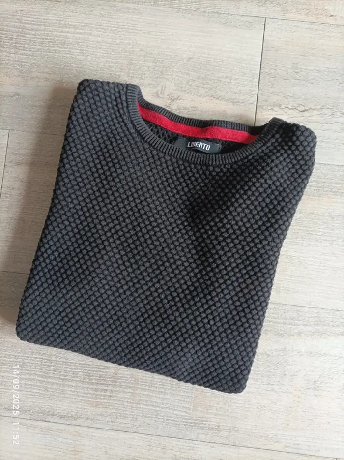 Pull 10 ans