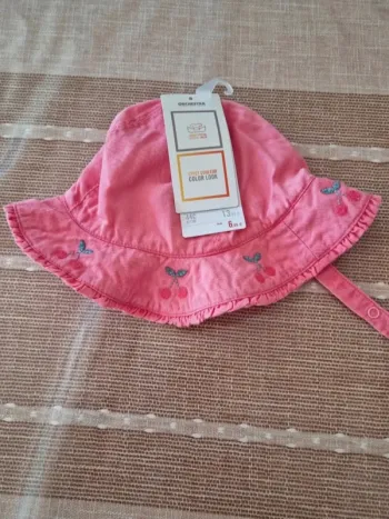 Chapeau bob bébé cerise 9/12 mois neuf