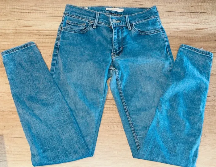 Jeans Lévis 710 super skinny t27 - photo numéro 2