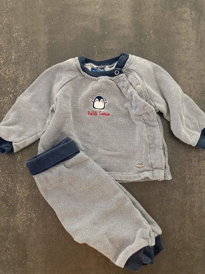 Ensemble le Phare de la Baleine taille 9 mois