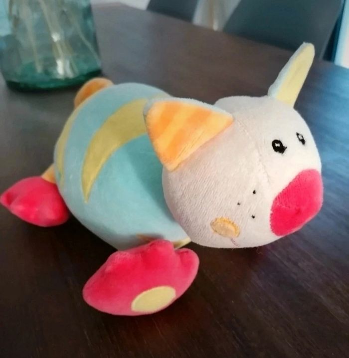 Chat coloré grelot Babysun 30 cm environ