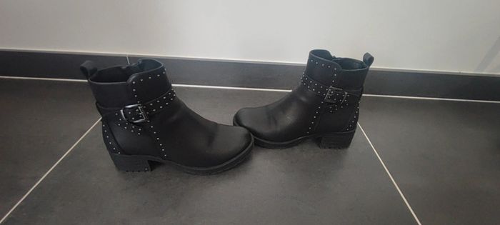 Paires de bottines noires taille 38 - photo numéro 4