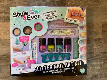 Kit de manucure « glitter nail art »