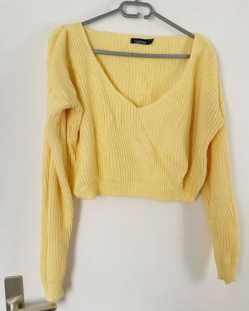 Pull jaune beurre en maille court - Boohoo