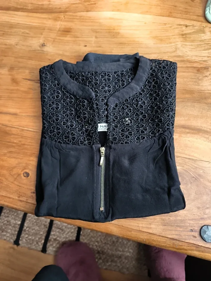 Chemise