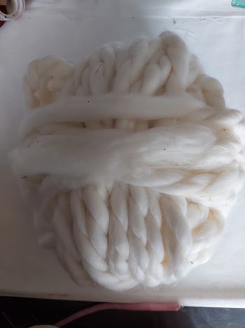 Pelote de fil à tricoter 