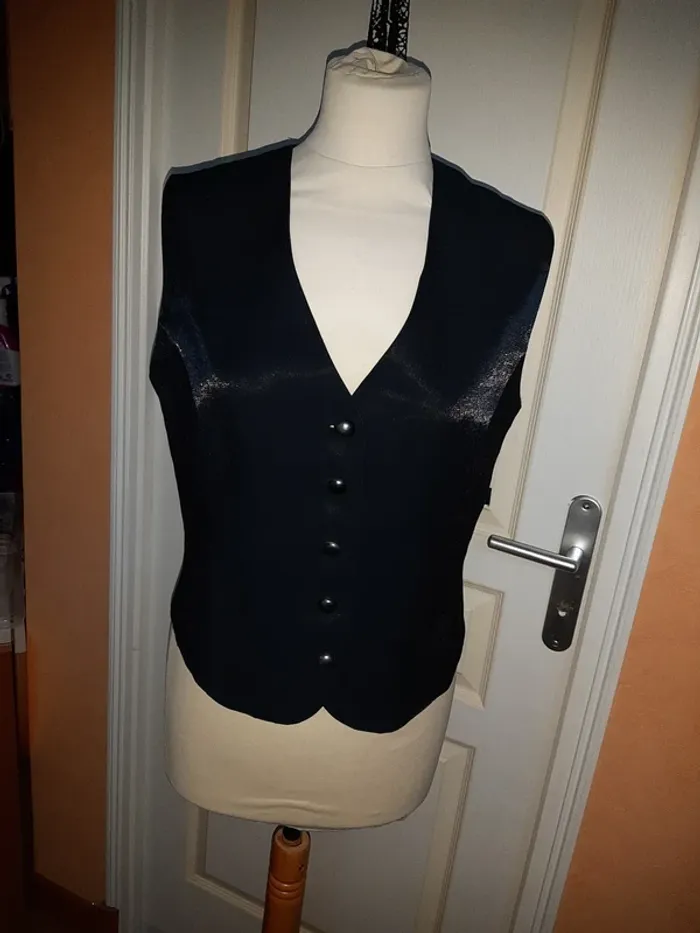 Gilet - photo numéro 2