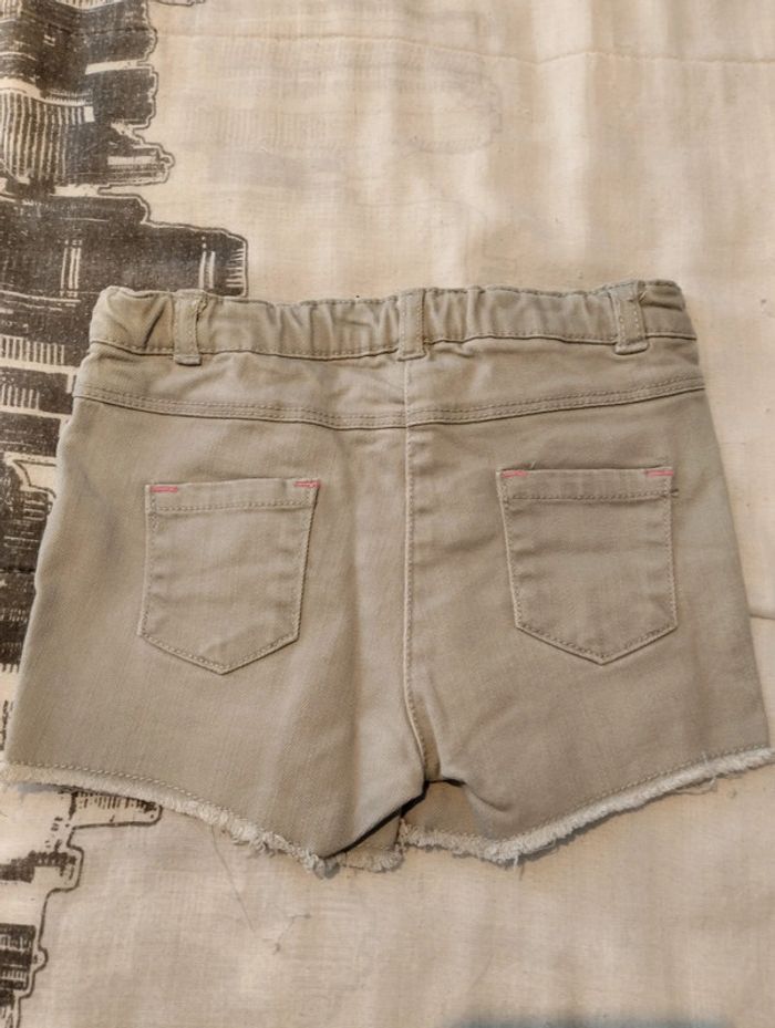 Short jean kaki - photo numéro 3