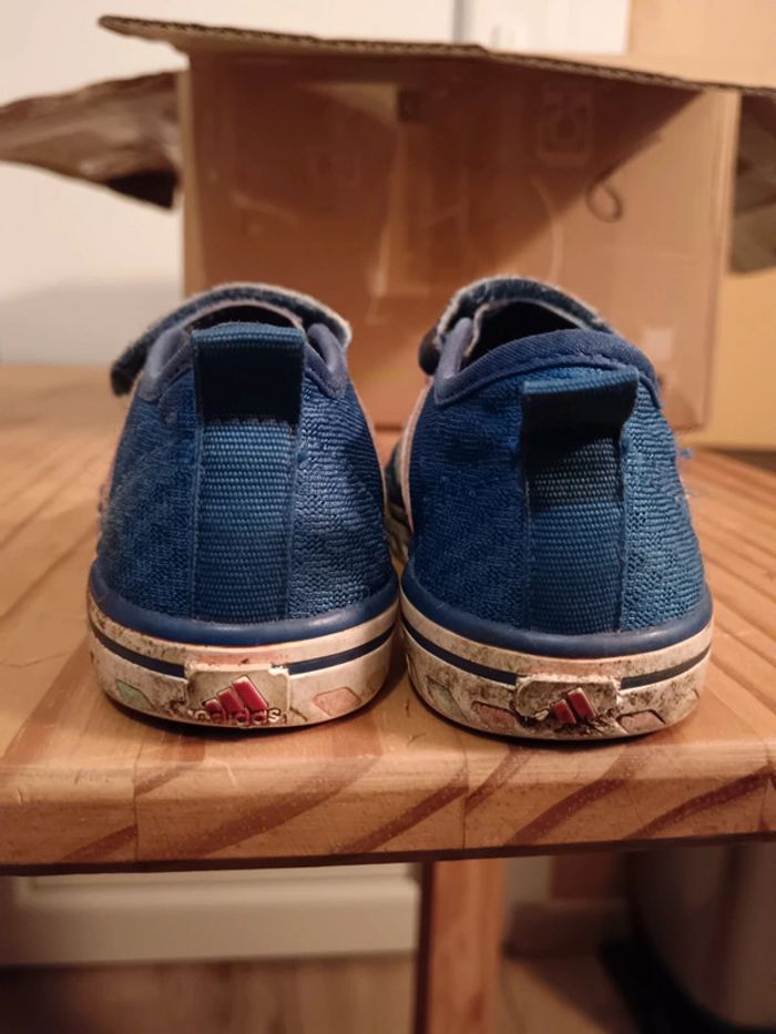 Adidas 23 - photo numéro 2
