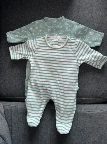 Lot Pyjamas bebe