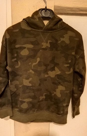 Sweat à capuche 8 ans Primark 