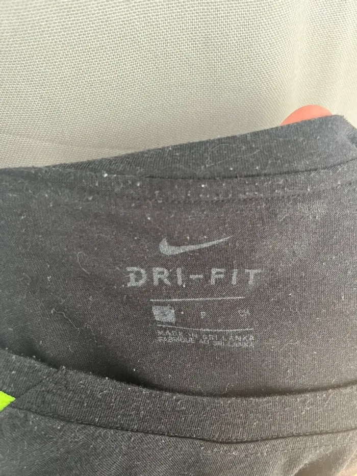 T shirt de sport nike noir manche longue - photo numéro 3
