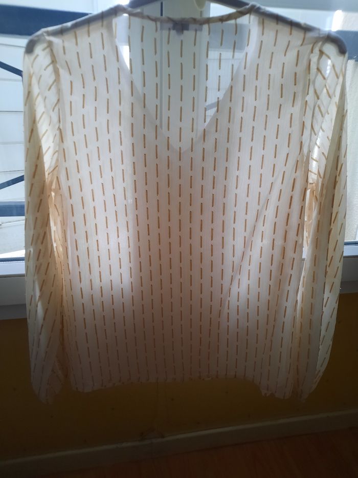 Chemisier blanc orné doré - photo numéro 2