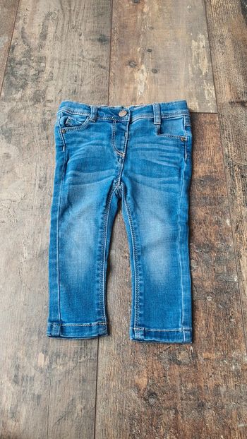 Pantalon  tao 6 mois 68 cm en très bon état 👌