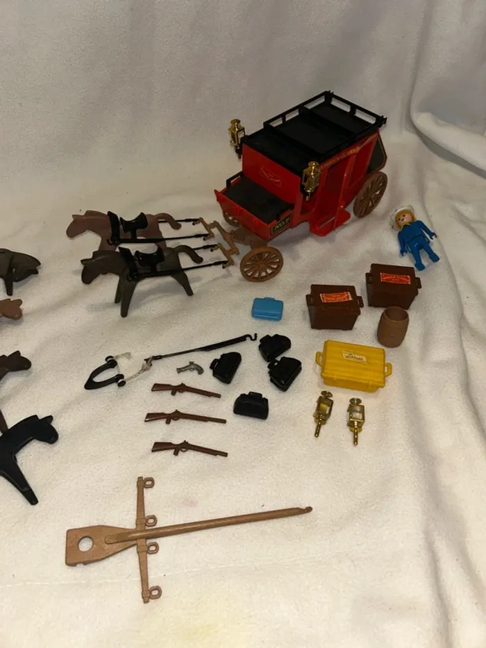 Playmobil 3245 – Diligence Western avec chevaux et accessoires - photo numéro 3