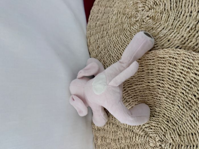 Doudou chien couché rose cocard blanc OBAIBI - photo numéro 5