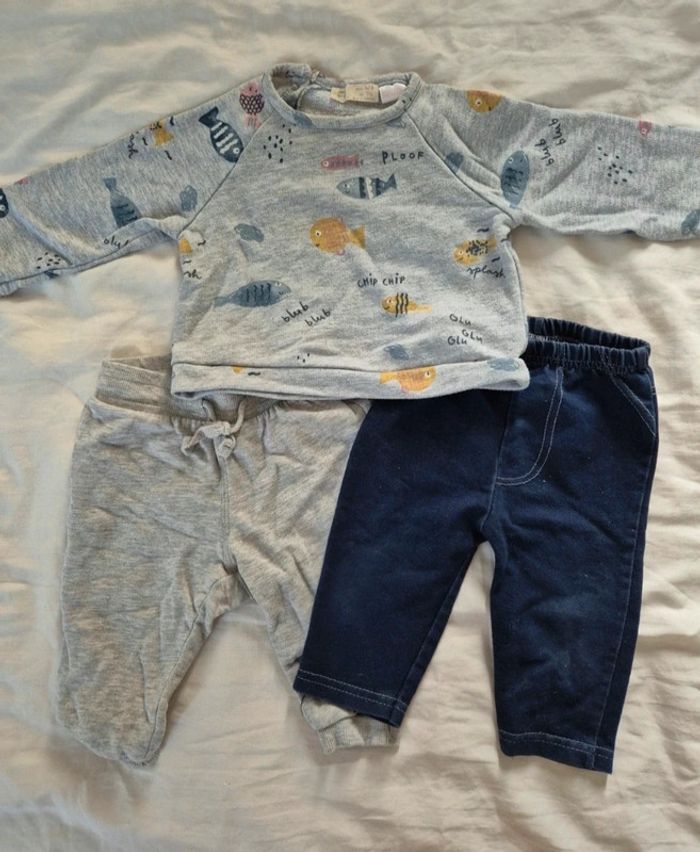 Sweat zara  et pantalon 6 mois lot