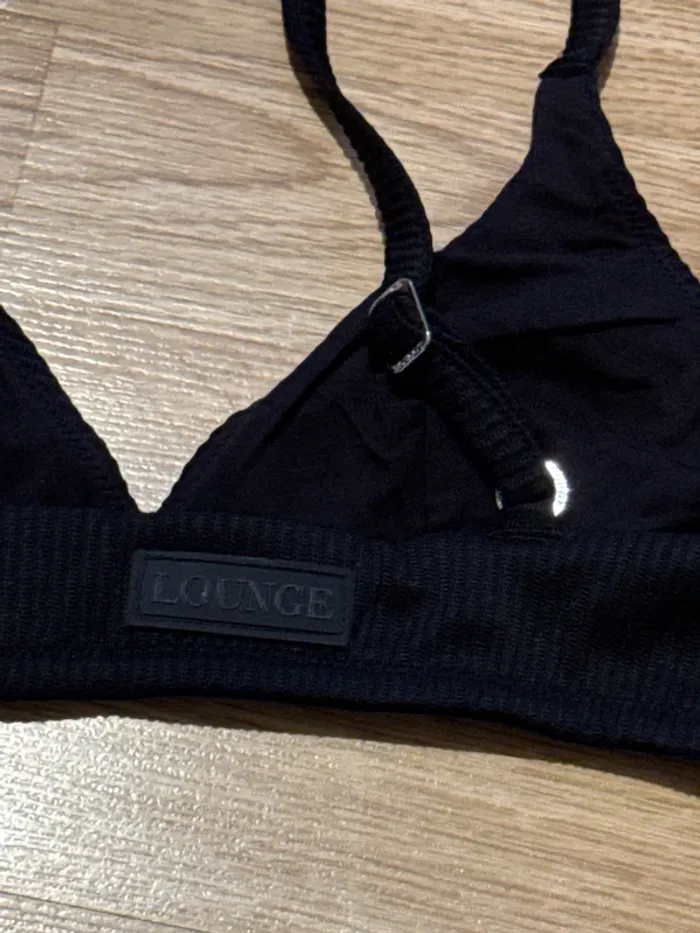Soutien-gorge triangle noir côtelé taille XS - photo numéro 6