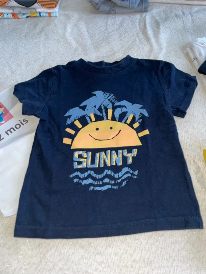 Tee shit Kiabi 12 mois - photo numéro 2