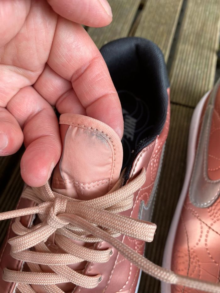 NIke Tennis Classic Metallic rose gold 🌸 Pt 40 - photo numéro 12
