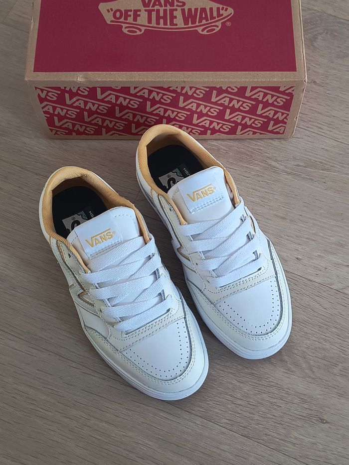 Chaussures Vans old skool taille 36 neuves - photo numéro 7