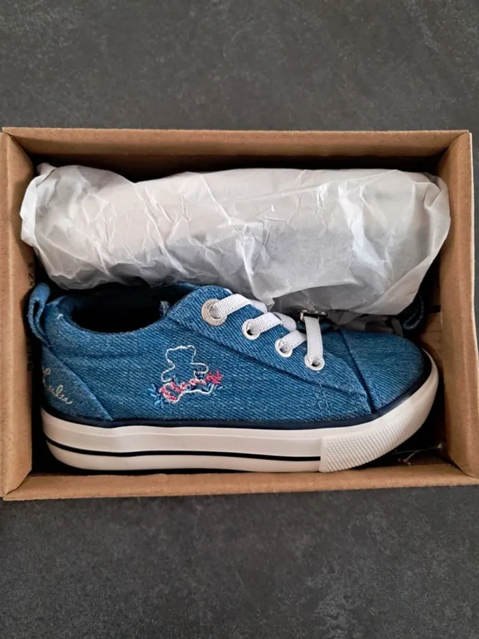 Chaussures T.24